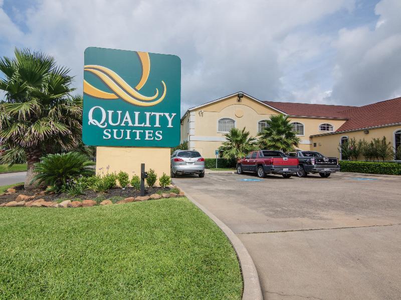 Quality Suites North Houston - Spring Westfield Exterior photo