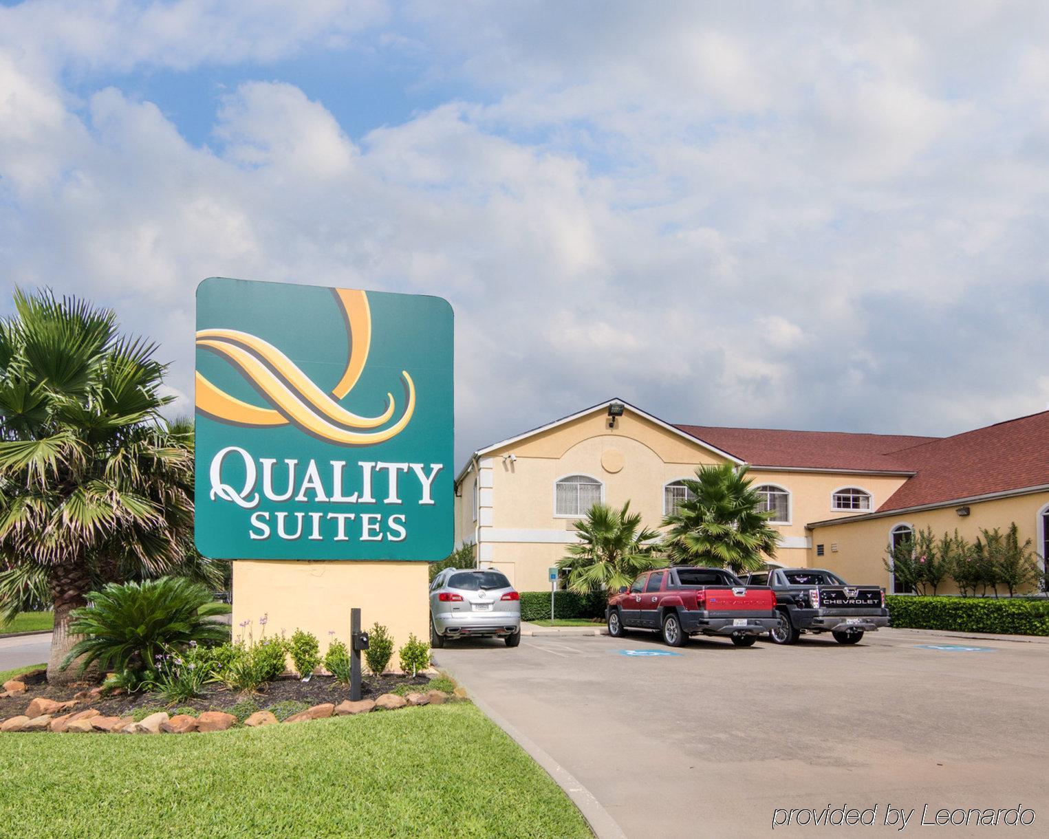 Quality Suites North Houston - Spring Westfield Exterior photo