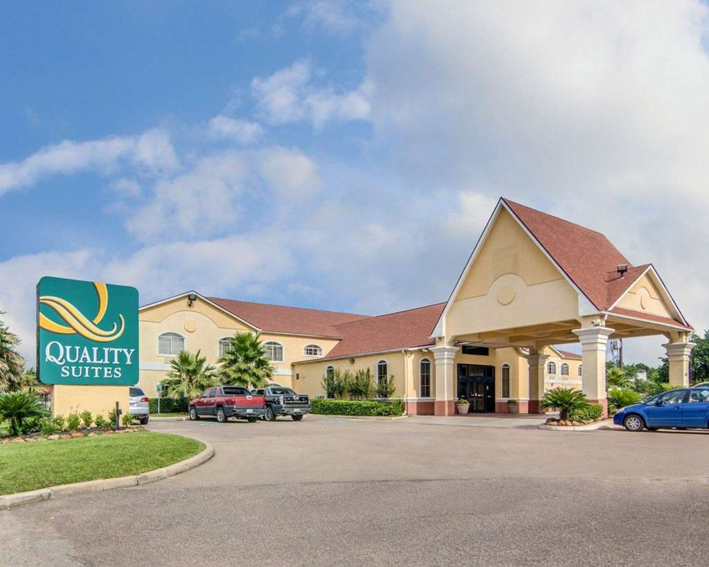 Quality Suites North Houston - Spring Westfield Exterior photo